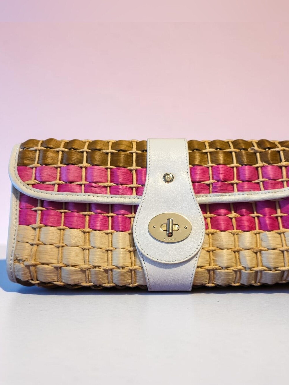 Euc kate spade Pink, Natural & White Woven Straw Clutch with Gold Hardware